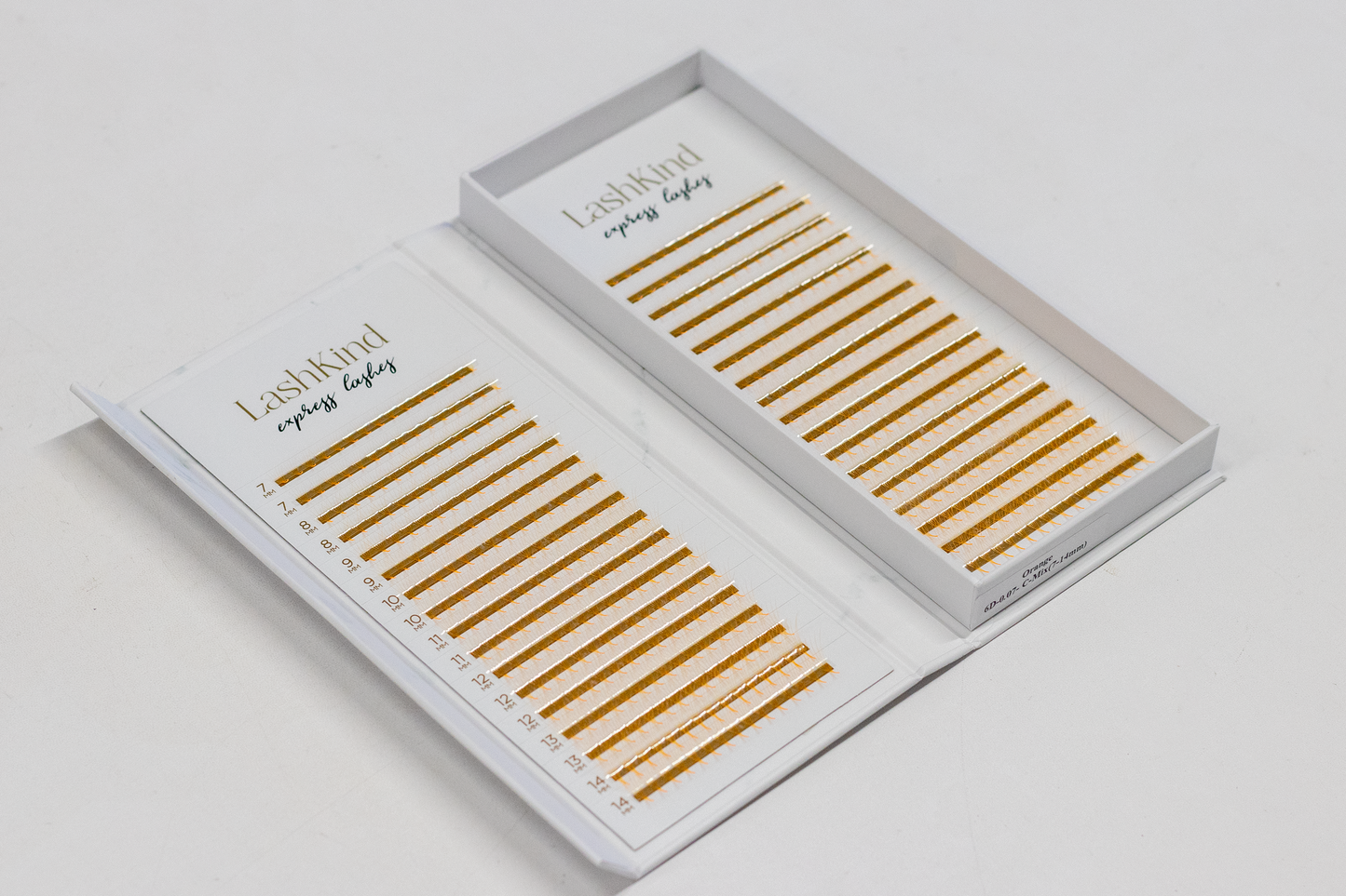 Express Color Lashes 6D .07mm