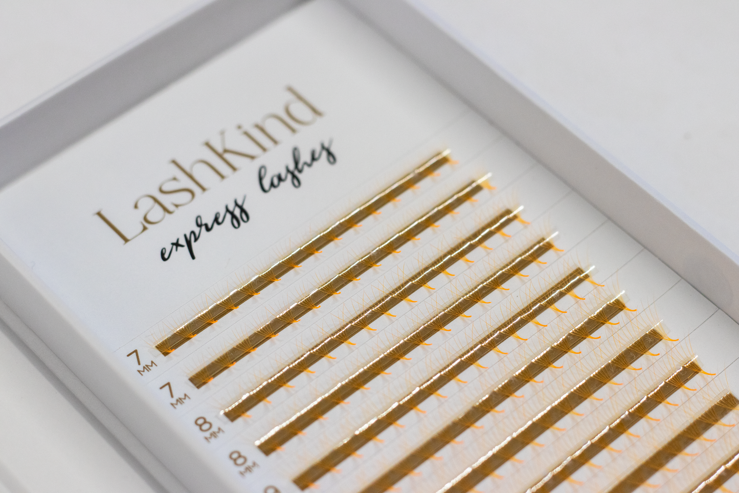 Express Color Lashes 6D .07mm